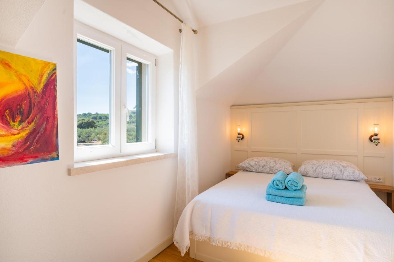 Olive Park House Brac Villa Povlja  Eksteriør billede